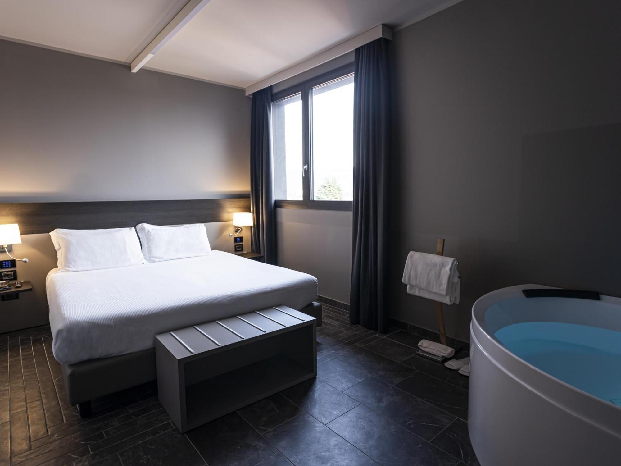 57 Reshotel Orio Orio al Serio Room photo